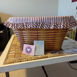 Longaberger 1994 Sweetheart Forever Yours Basket